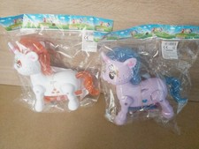 2x electric Unicorn