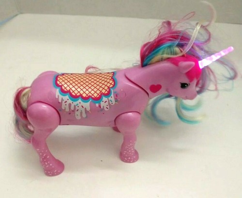 Pink rainbow hair unicorn - rainbow,